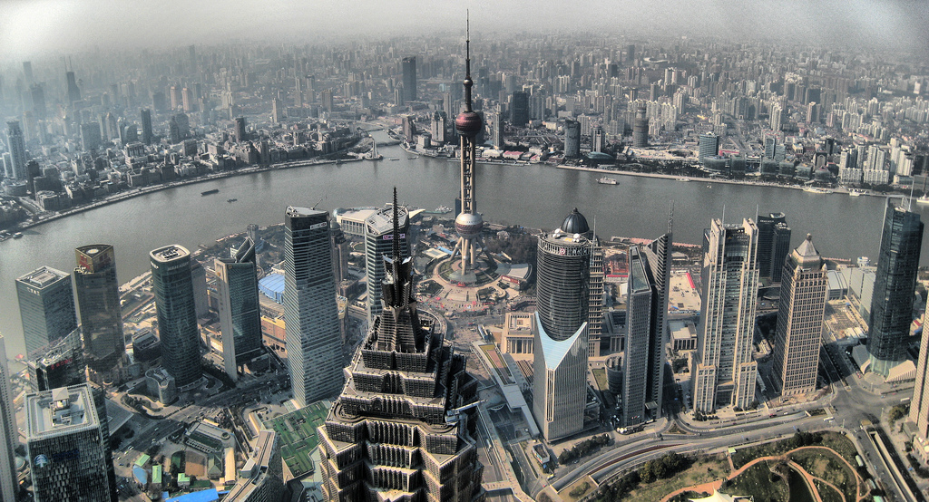 Shanghai view from SWFC by Joan Campderrós-i-Canas in flickr
