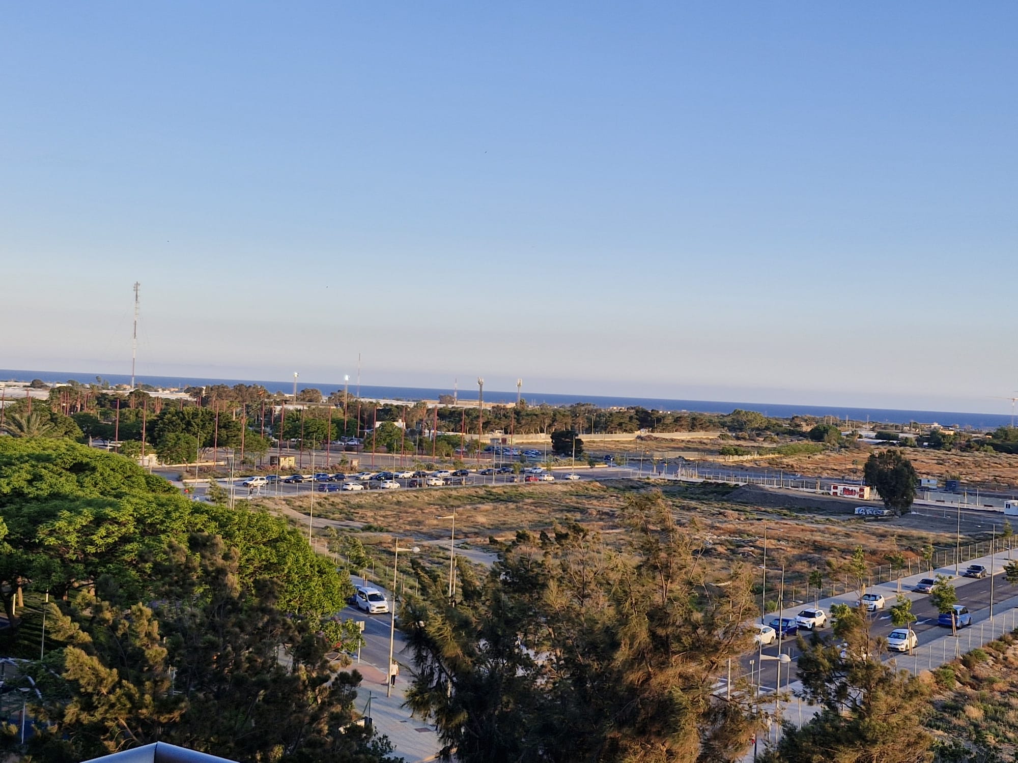 5° piso todo exterior al Sur en Vega de Acá 