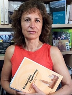 ANA ARACELI PEÑA ANA ARACELI PEÑA