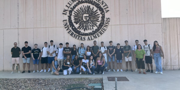 Imagen: Estudiantes de primer año de Ingeniería Química