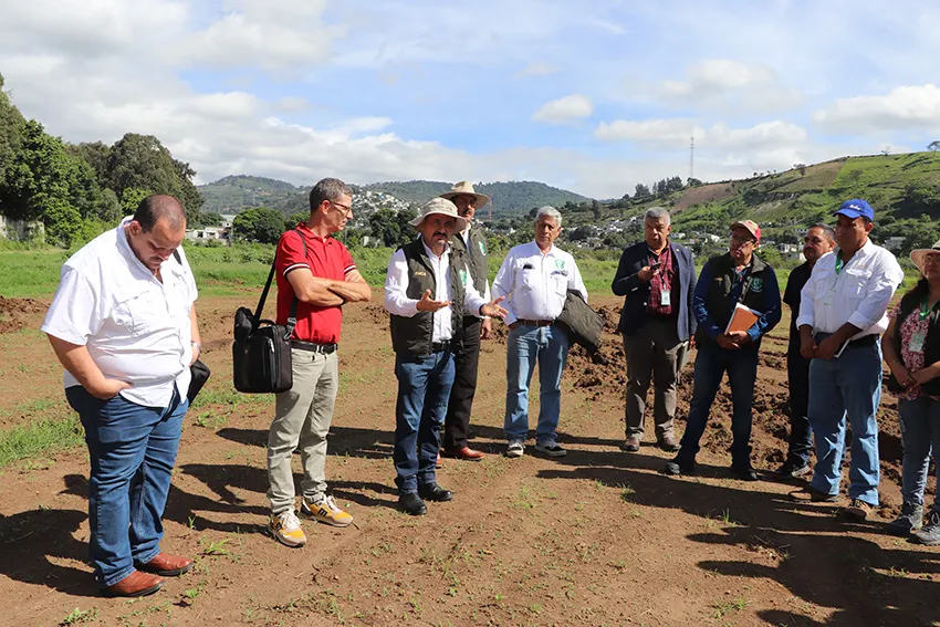 Modelo conceptual del invernadero de alta tecnología en Guatemala