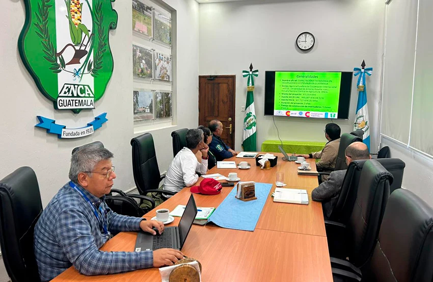 Visita Ingenicrop Guatemala a la ENCA_ un impulso tecnológico para la cooperación agrícola 
